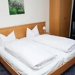 Gasthof Zur Behringersmuhle *