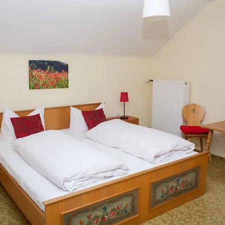 Gasthof Zur Behringersmuhle Hotel Goessweinstein