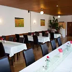 Gasthof Zur Behringersmuhle *