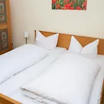 Otel Gasthof Zur Behringersmuhle *